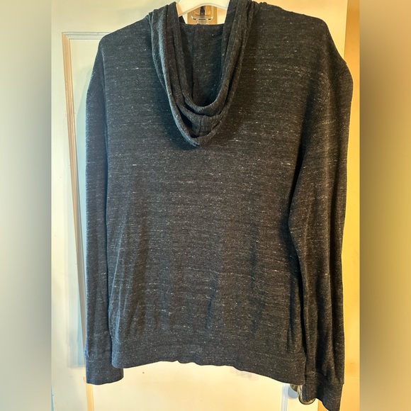 Lightweight NBA sweater - Picture 3 of 6